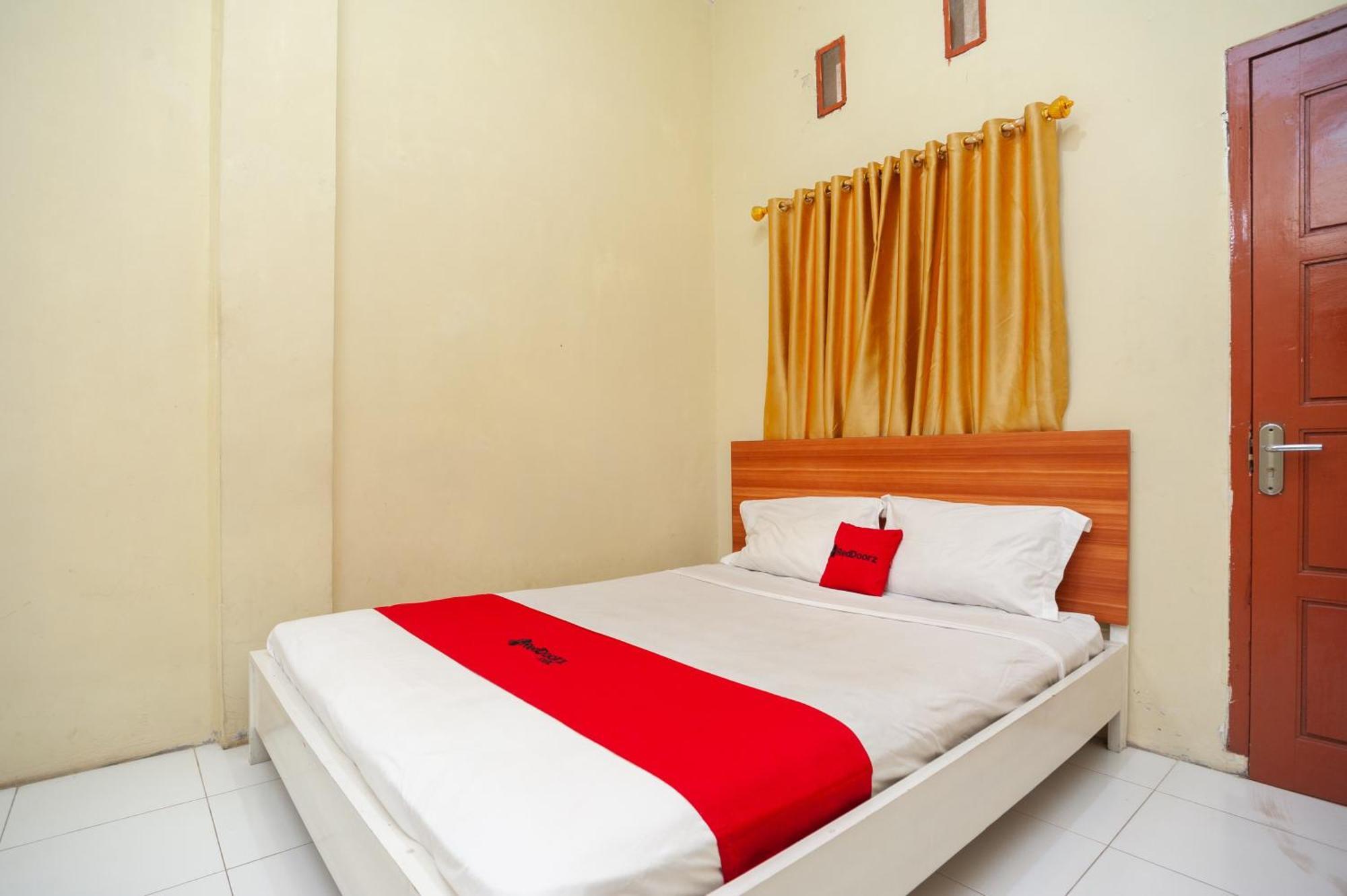 Reddoorz Near Universitas Muhammadiyah Pringsewu Margakaya  Exterior photo